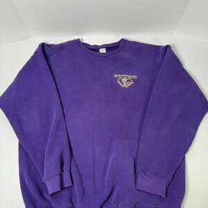 Vintage New Orleans French Quarter Purple Sweatshirt - Size L